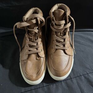 Brown High-Top Sneakers - Faux Leather Casual Trainers